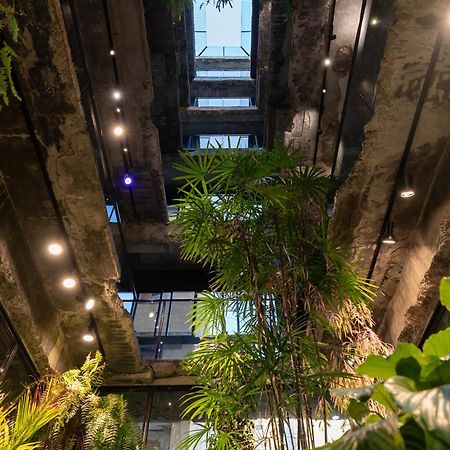 Sof Hotel Taichung Bagian luar foto