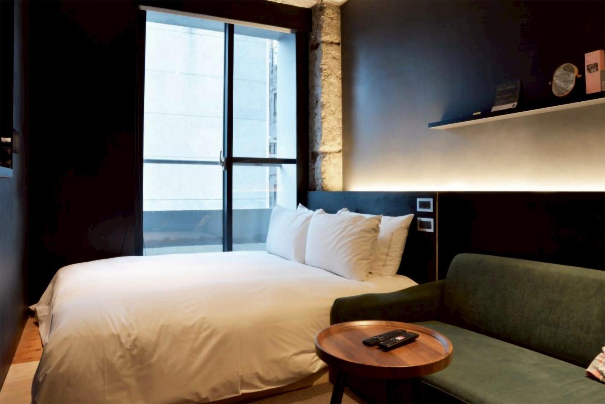 Sof Hotel Taichung Bagian luar foto