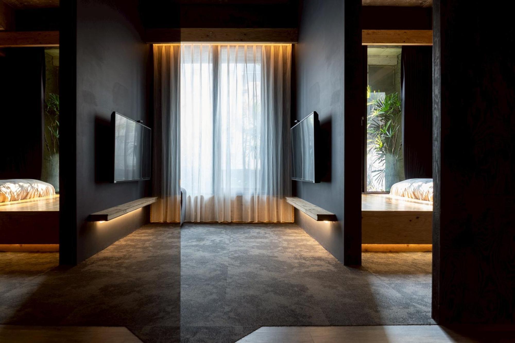 Sof Hotel Taichung Bagian luar foto