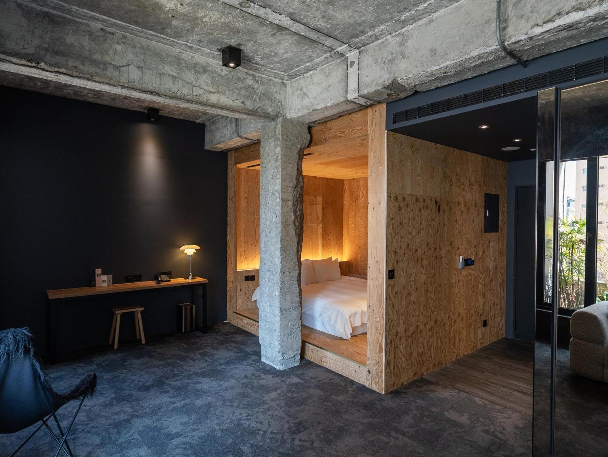Sof Hotel Taichung Bagian luar foto