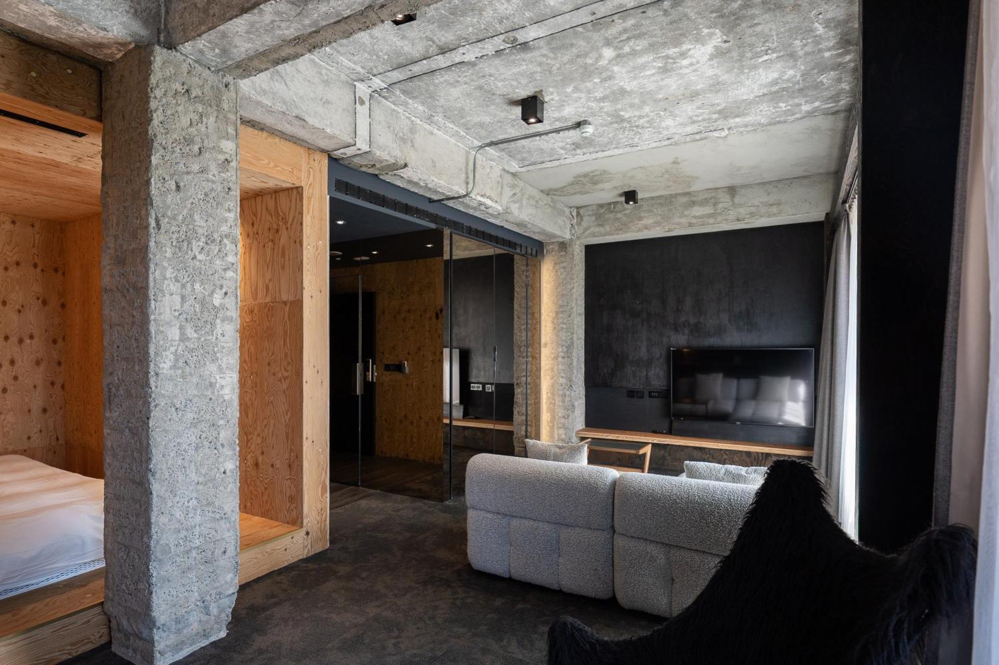 Sof Hotel Taichung Bagian luar foto