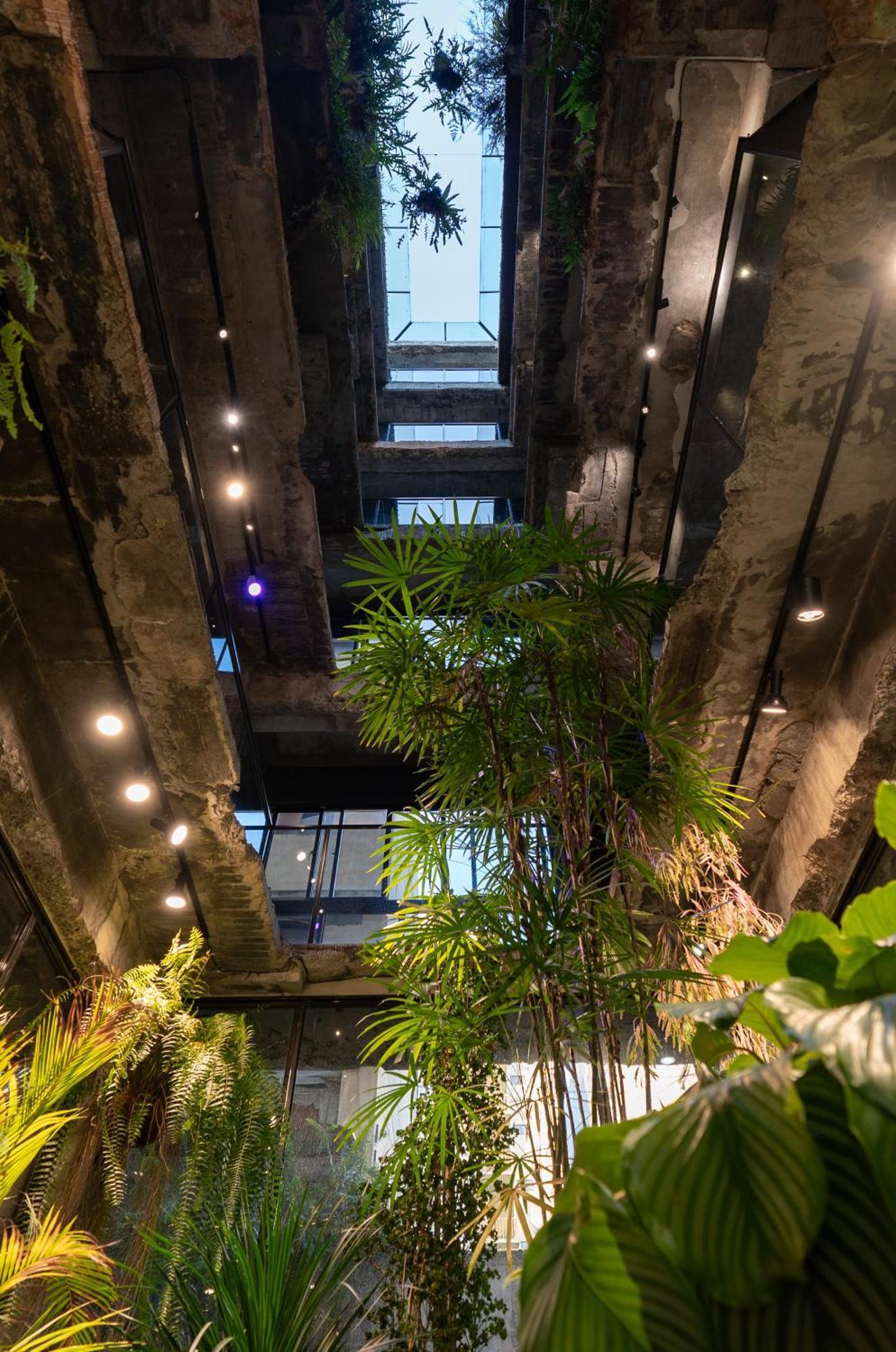 Sof Hotel Taichung Bagian luar foto